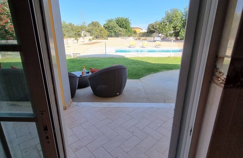 Olhao House | 4 bedroom villa with private pool, 5 min from the beach, Wifi included