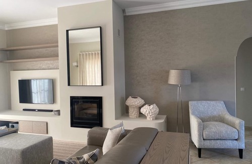 Vale do Garrao Villa | 4 Bedroom Villa with pool in the Quinta da Lago area