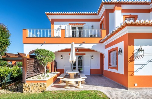 Aldeia das Acoteias Villa | 4 bedrooms Private Villa Ribeiro I with Private Swimming Pool and Garden