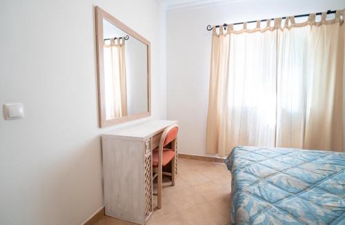 Alpouvar Apartment | 4 Resort pool, AC & gym by Algarve Dream Holidays