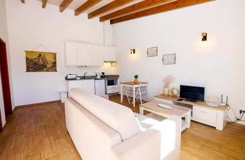 Alfarrobeira Apartment | 50 m² Apartment ∙ 1 bedroom ∙ 2 guests