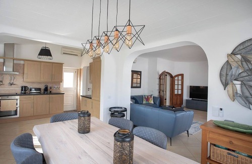Areias Dos Moinhos Villa | 55 ADM Amazing Villa, Located Close To The Center