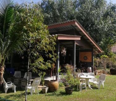 Khuekkhak House | Aathid Garden Khao Lak
