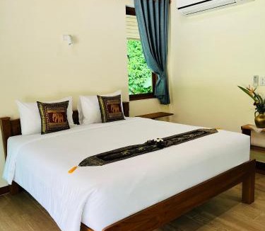 Phangnga Hotel | Ainthira Garden sauna & resort