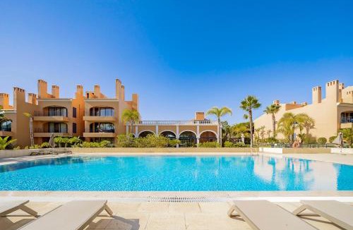 Quarteira Apartment | AL - Apartamento Vila Sol F5 Top Floor