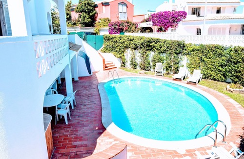 Montechoro Villa | Albufeira Elegance (Algarve)