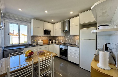 Correeira Apartment | Albufeira Stylish 5 by Homing