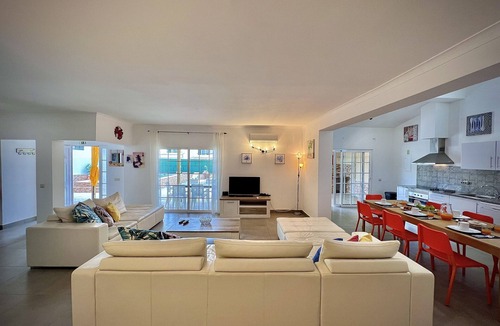 Urbanizacao dos Calicos Villa | ALBUFEIRA SUMMER VILLA 2 WITH POOL by HOMING