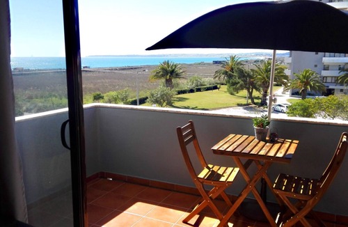 Torralta Apartment | Alvor T0 Studio apartment for 4 px in front of the beach