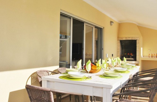 Montechoro Villa | AMAZING VILLA, AIR CON, WI-FI, PRIVATE POOL, CLOSE TO ALL AMENITIES
