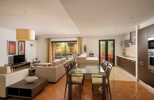 Monte Raposo Resort | Amendoeira Golf Resort - Apartments and villas