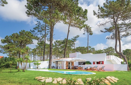 Vila Nova de Milfontes Apartment | Apartment 'Cerca Do Altinho' with Private Pool, Private Terrace and Wi-Fi
