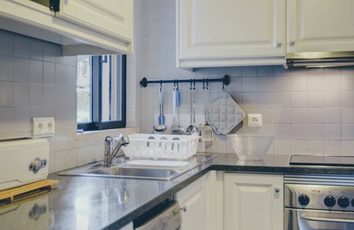 Alporchinhos Apartment | Apartment ∙ 3 bedrooms ∙ 10 guests