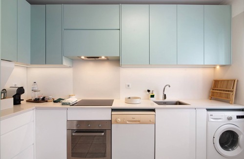 Cabanas Apartment | Apartment 'Almadrava' with Shared Pool, Wi-Fi and Air Conditioning