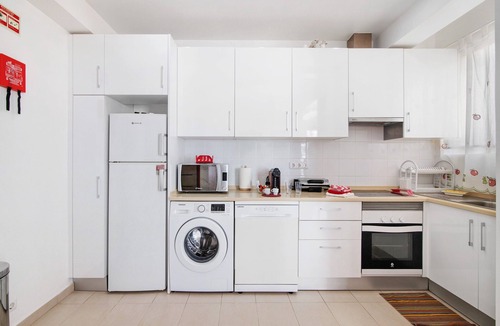 Vila Real Santo Antonio Apartment | Apartment 'Frente Ao Mar' with Sea View, Wi-Fi and Air Conditioning