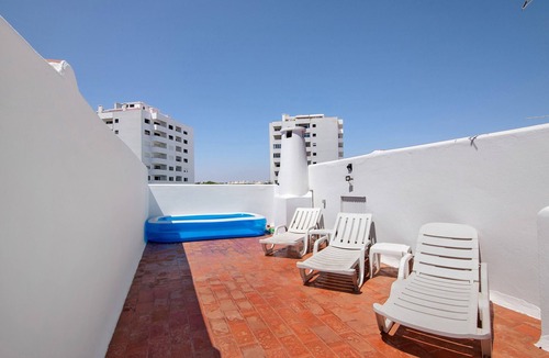 Correeira Apartment | Apartment 'Mar, Sol E Sossego' with Private Pool, Private Terrace and Wi-Fi