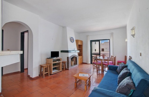 Correeira Apartment | Apartment 'Mar, Sol E Sossego' with Private Pool, Private Terrace and Wi-Fi