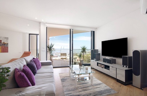 Olhao Apartment | Apartment "Mare Nostrum" with Sea View, Shared Pool and Wi-Fi