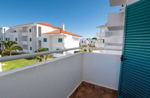 Prainha Apartment | Apartment 'Prainha Alvor 4 Bed' with Private Pool, Private Terrace and Wi-Fi