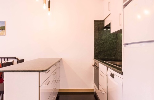 Montechoro Condo | Apartment with private balcony, A/C and Wifi