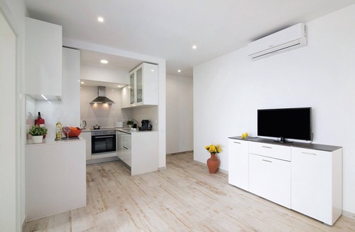 Armacao de Pera Apartment | Apt. Torre Sol 10th 6 - Sea View, A/C and Pool