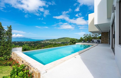 Bophut Hills House | architect-designed 4-bedroom sea view pool villa in Bophut Hills with 13.5m infinity pool