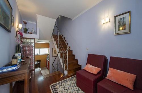 Lagos House | B99 - Barreira Alley Townhouse in Lagos