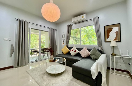 Bophut Hills House | Baan Patcharintorn Samui