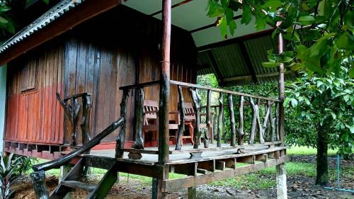 Khlong Sok Resort | Bamboo House
