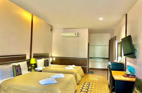 Chumphon Hotel | Banana Place Resort