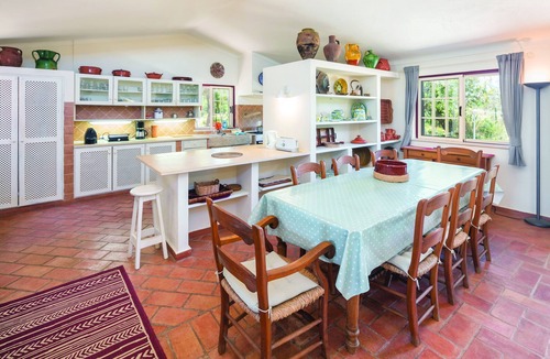 Caramujeira Villa | Beach/country villa in Praia da Marinha, sea view,nature,swimingpool,12pax