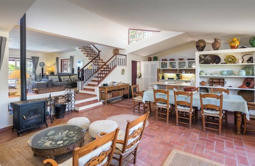 Caramujeira Villa | Beach/country villa in Praia da Marinha, sea view,nature,swimingpool,12pax