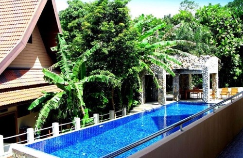 Kathu Villa | Beautiful 5 Bedrooms Modern Thai Style Villa on Private Hill Phuket
