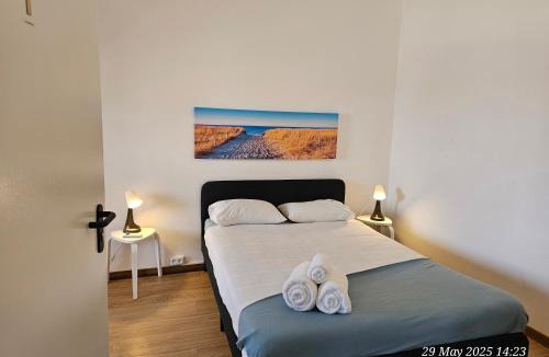 Praia de Faro House | Blife Bandaya private rooms at Faro beach