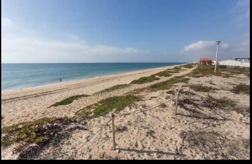 Praia de Faro House | Blife Mariangya private rooms at Faro beach