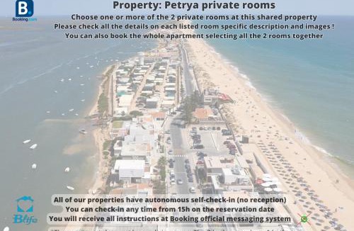 Praia de Faro House | Blife Petrya private rooms at Faro beach
