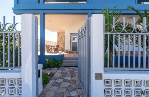 Praia de Faro House | Blife Riamya private rooms