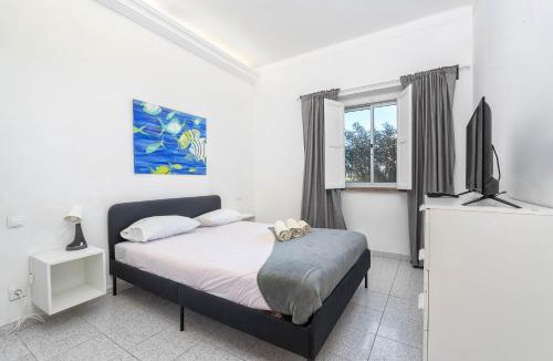 Praia de Faro House | Blife Riamya private rooms