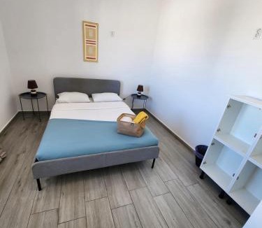 Praia de Faro House | Blife Troya private rooms at Faro beach