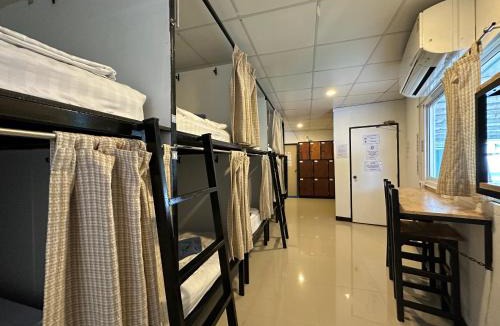 Ko Phi Phi Hostel | Blue Flow Hostel