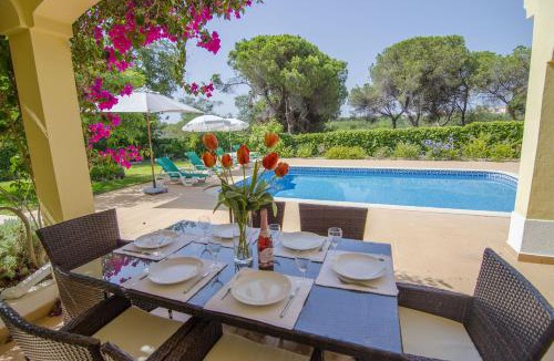 Quarteira Villa | Bonita by Algarve Holidays