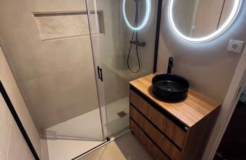 Sao Domingos de Benfica Apartment | Bright, Renovated 2-Bedroom Apartment Very Close to the Lisbon Zoo