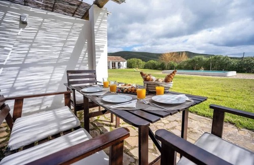 Barracao House | Burro Ville by HostWise - Spacious House w/Pool