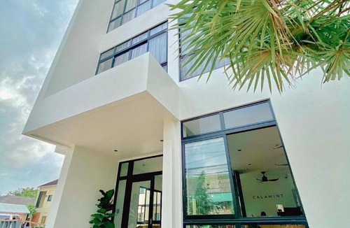 Chumphon Hotel | Calamint Residence Hotel (คาลามิ้นท์)