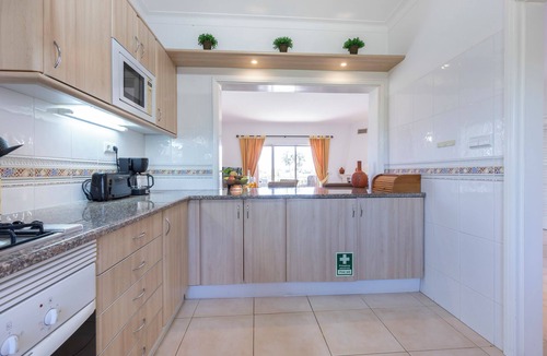 Estombar Apartment | Casa Alandra - Balcony Apartment on Golf Resort