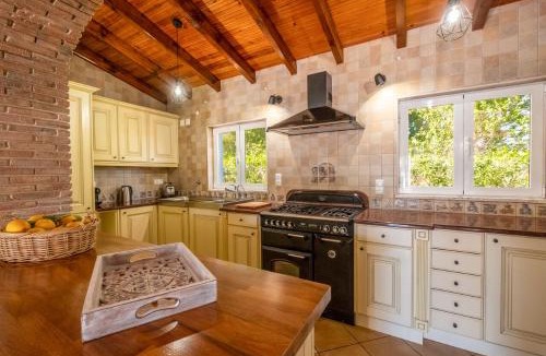 Silves Villa | Casa Amada - Private Villa - Heated pool - Free wifi - Air Con