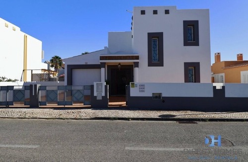 Castelo Villa | Casa Da Galé Villa with Private Swimming-pool