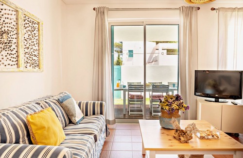 Prainha House | Casa da Prainha - 2 Bdr/200m to the beach/3 pools/Sports friendly