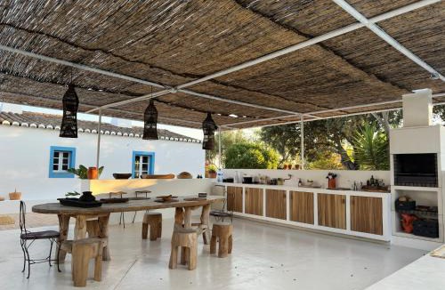 Fonte do Bispo Bed & Breakfast | Casa das Ameixas