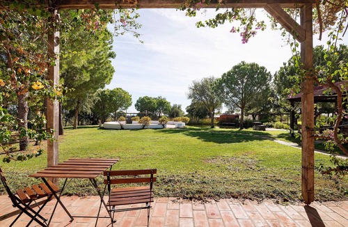 Pedra Arrancada Apartment | Casa de Campo Vale do Asno-Room 'Quarto 1' with Shared Pool, Wi-Fi and Air Conditioning